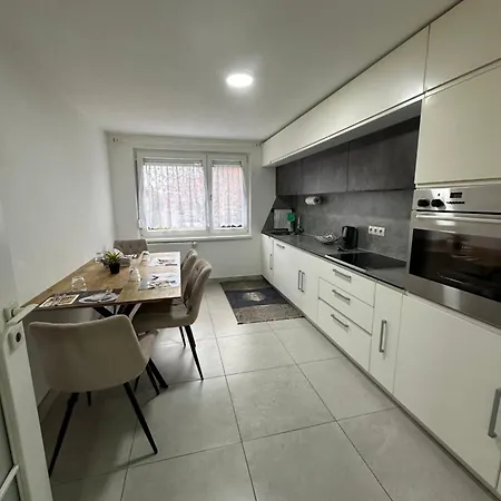 Apartamento Stilvolles Im Modernen Ambiente In Tuttlingen