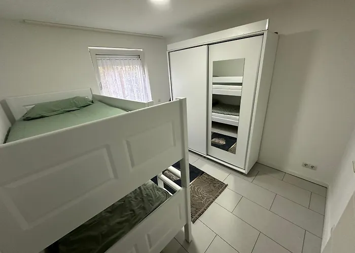 Stilvolles Im Modernen Ambiente In * ツットリンゲン