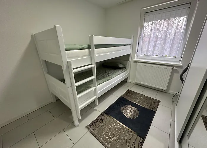 アパート Stilvolles Im Modernen Ambiente In *